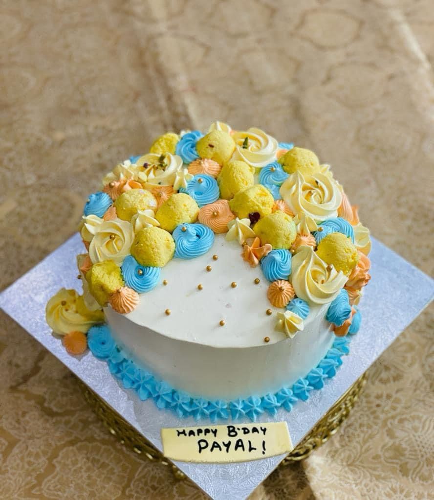Rasmalai Cake Floral